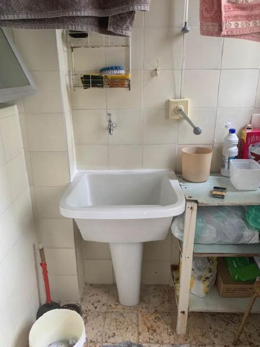Apartamento 2 Quartos A 5 Minutos A Pe Da Praia Da Enseada กัวรูจา ภายนอก รูปภาพ