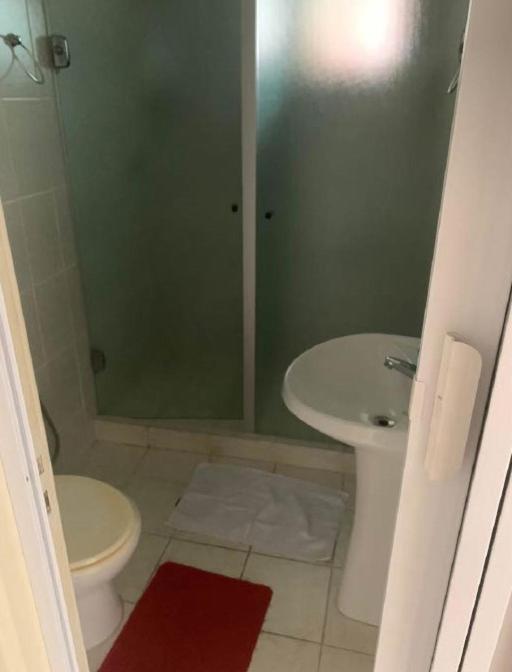 Apartamento 2 Quartos A 5 Minutos A Pe Da Praia Da Enseada กัวรูจา ภายนอก รูปภาพ